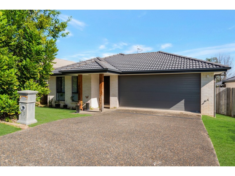13 Nightshade Crescent, Pimpama QLD 4209