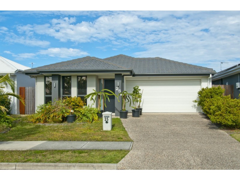 25 Butterleaf Crescent, Pimpama QLD 4209