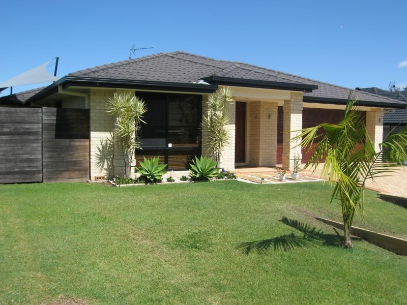 3 Pitt Street, Upper Coomera QLD 4209