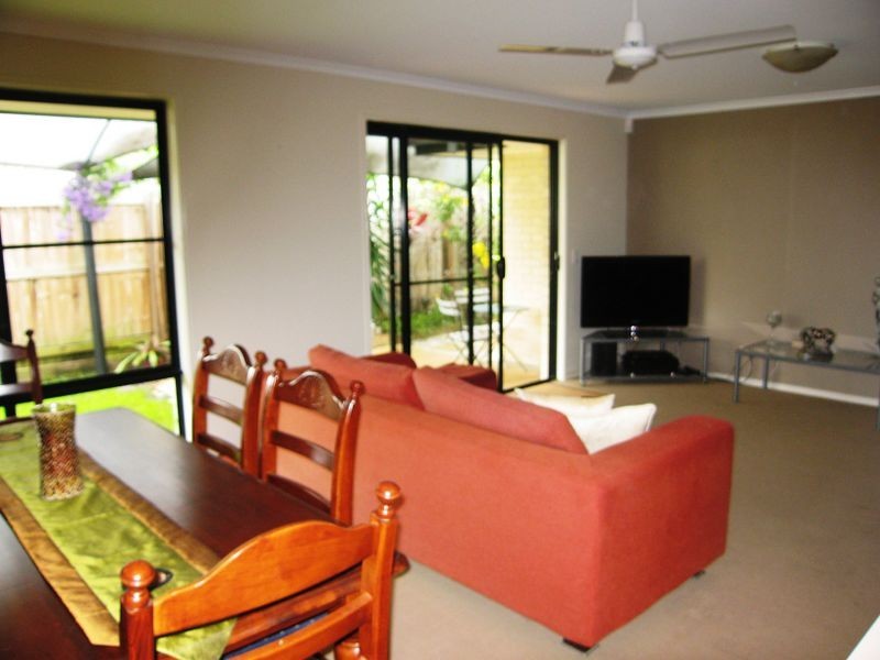 3 Pitt Street, Upper Coomera QLD 4209