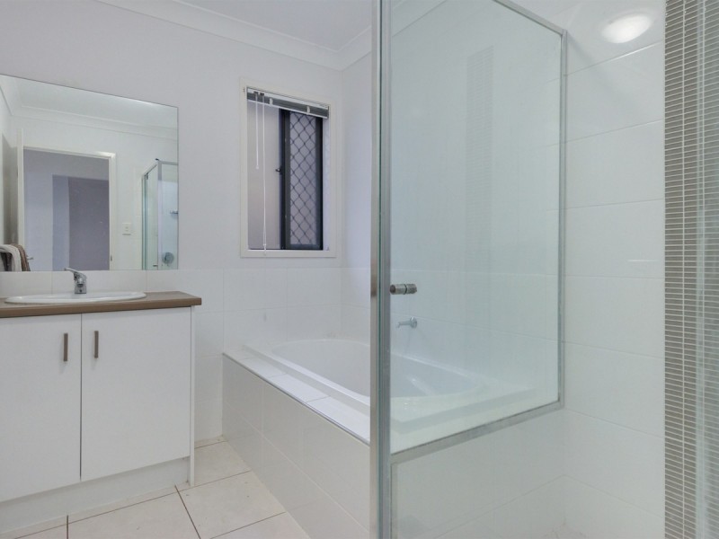 58 Hanover Drive, Pimpama QLD 4209
