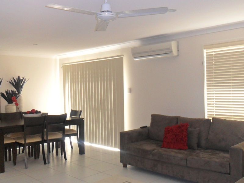1/1 Tallon Street, Upper Coomera QLD 4209