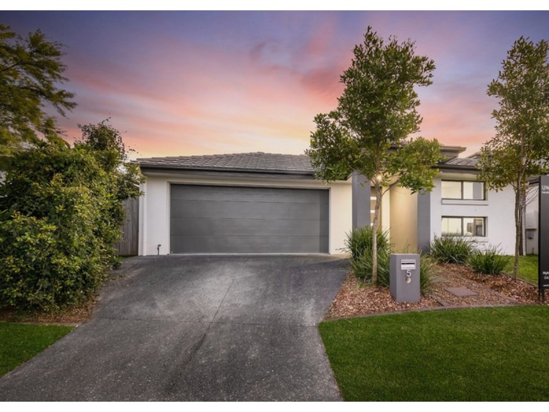 5 Seabank Court, Coomera QLD 4209
