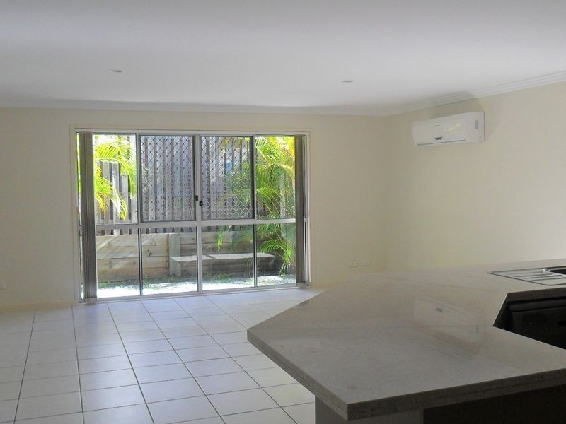 15 Slipstream Road, Coomera Waters QLD 4209