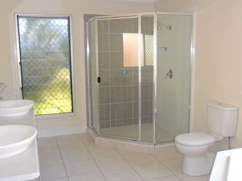 15 Slipstream Road, Coomera Waters QLD 4209