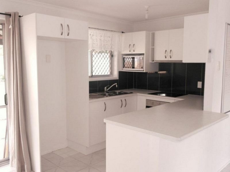 52 Rinto Drive, Eagleby QLD 4207