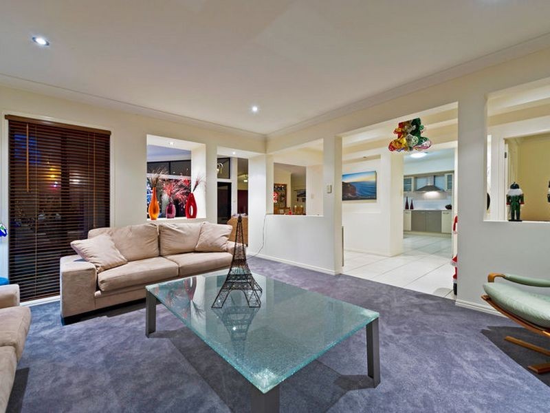 2 Slipstream Road, Coomera Waters QLD 4209