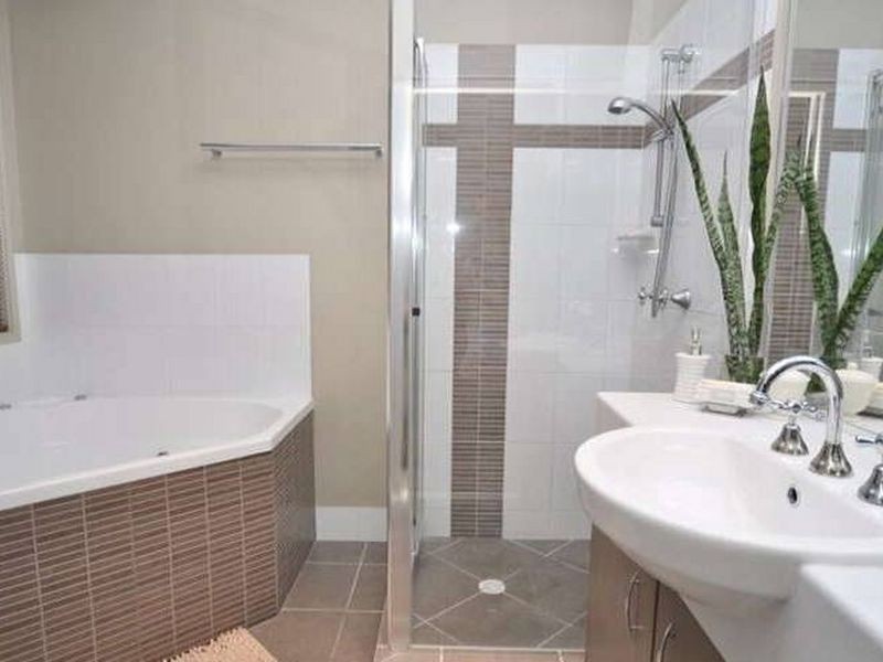 27 Treeline Circuit, Upper Coomera QLD 4209