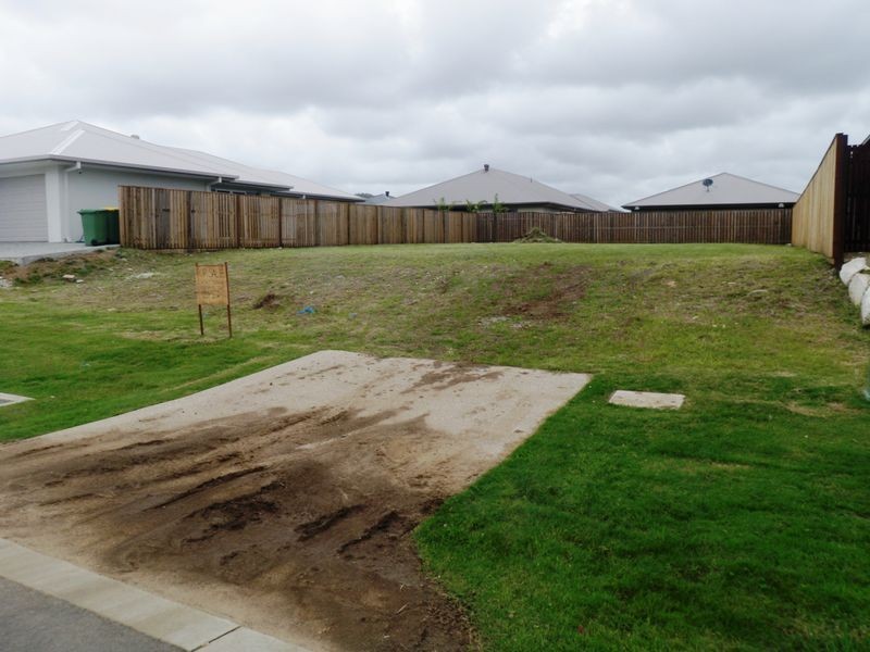 16 Captain Hope Avenue, Upper Coomera QLD 4209