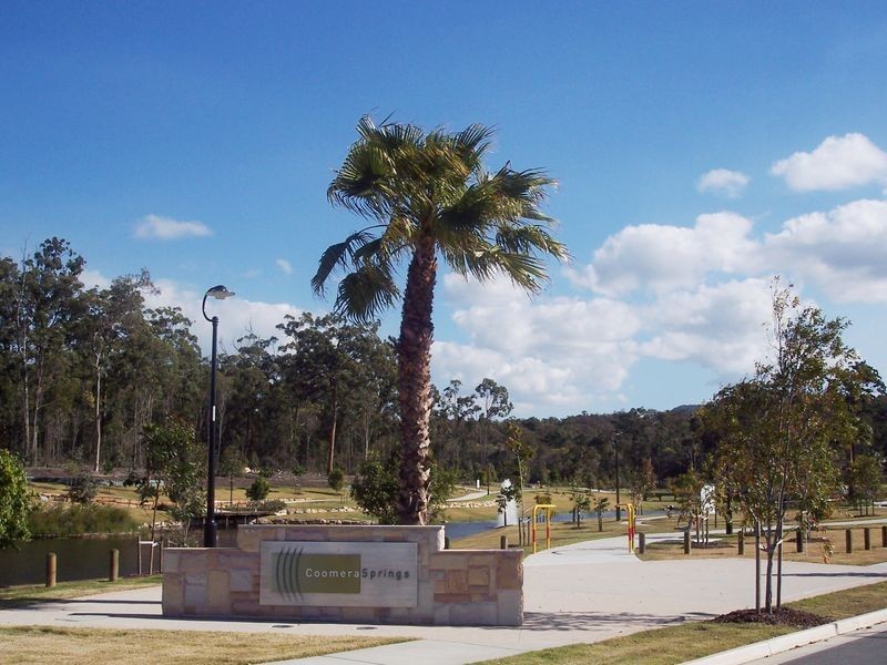 4 Willie Wagtail Crescent, Upper Coomera QLD 4209