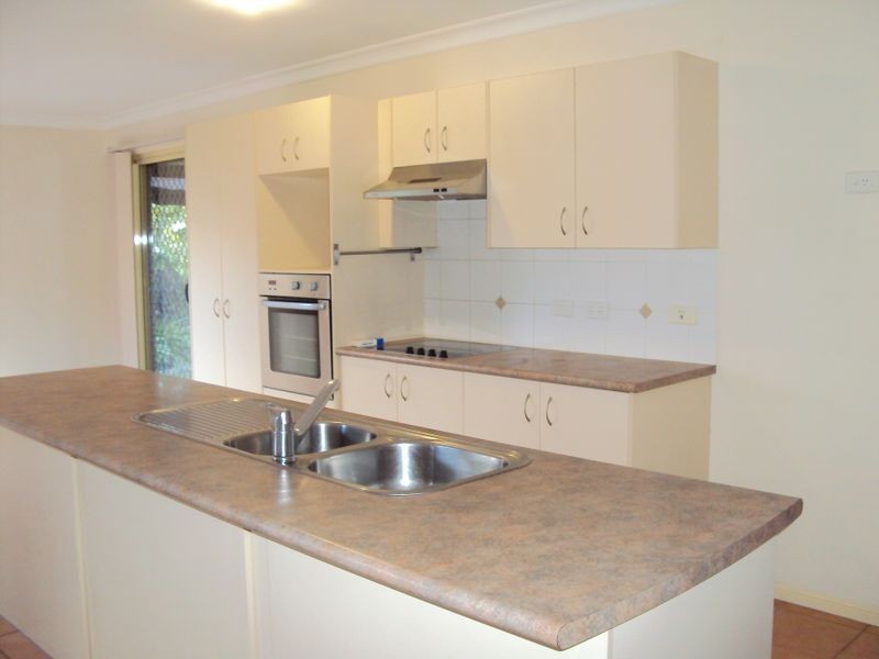 27 Glentree Avenue, Upper Coomera QLD 4209