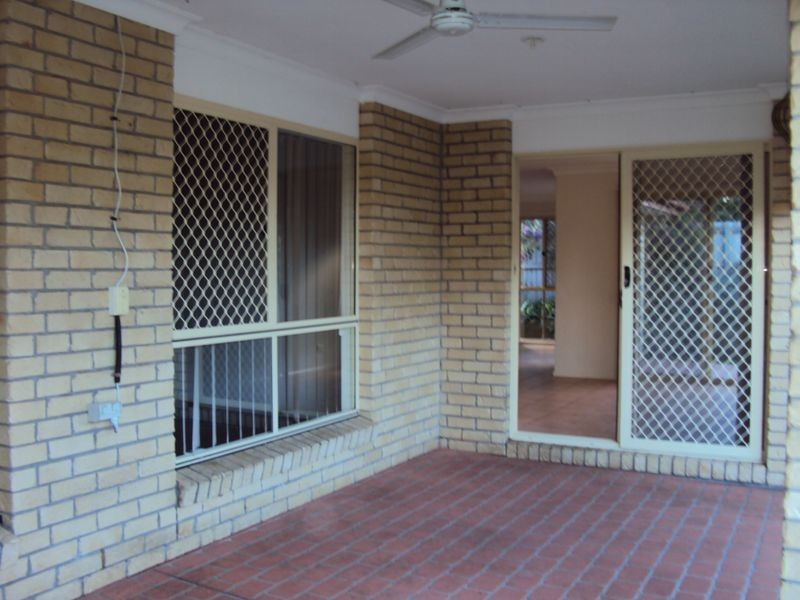 27 Glentree Avenue, Upper Coomera QLD 4209