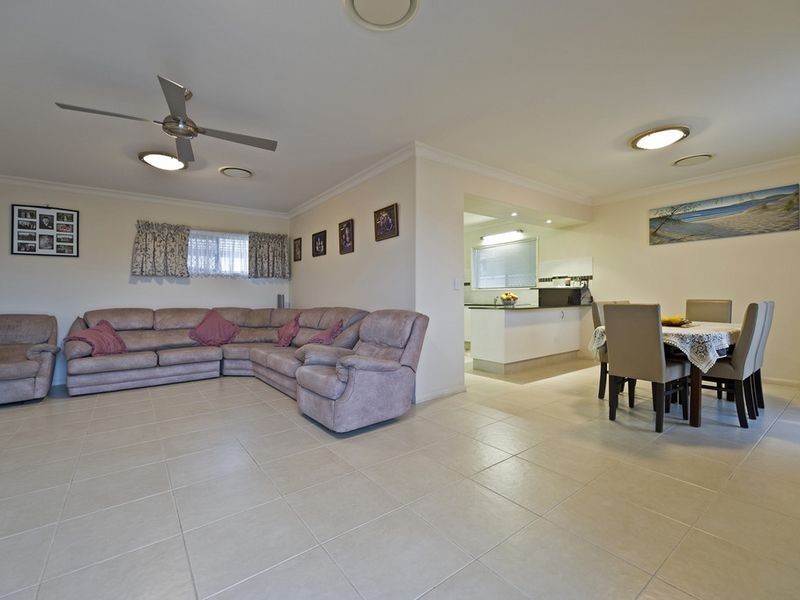 27 Southaven Drive, Helensvale QLD 4212