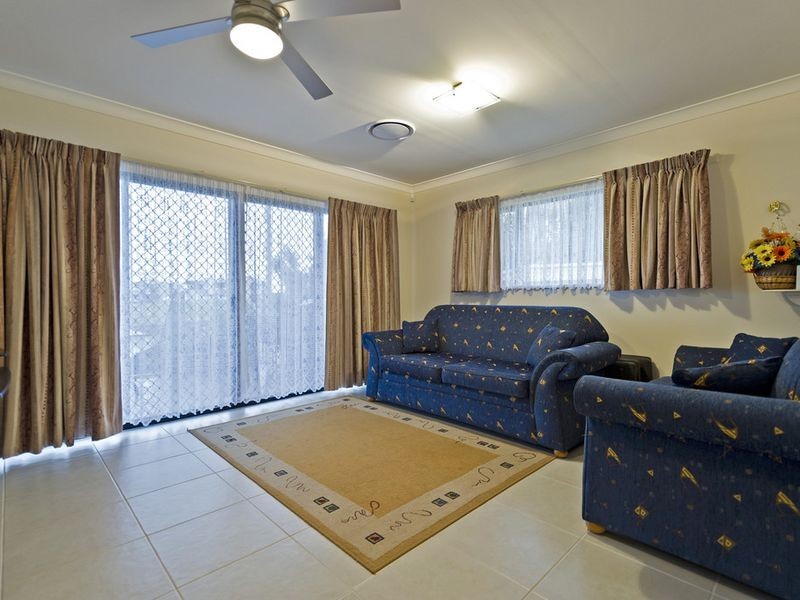 27 Southaven Drive, Helensvale QLD 4212