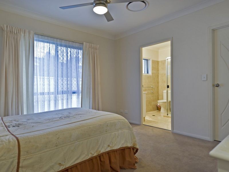 27 Southaven Drive, Helensvale QLD 4212