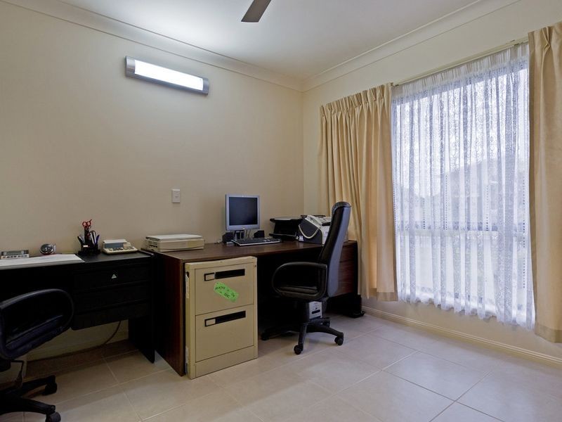 27 Southaven Drive, Helensvale QLD 4212