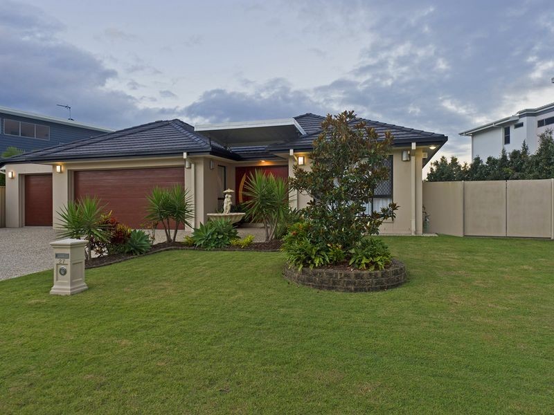 27 Southaven Drive, Helensvale QLD 4212