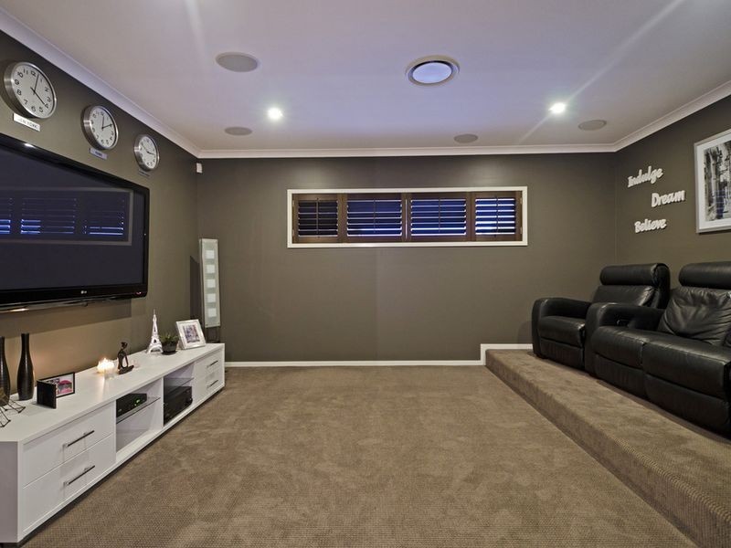 18 Greenview Drive, Upper Coomera QLD 4209