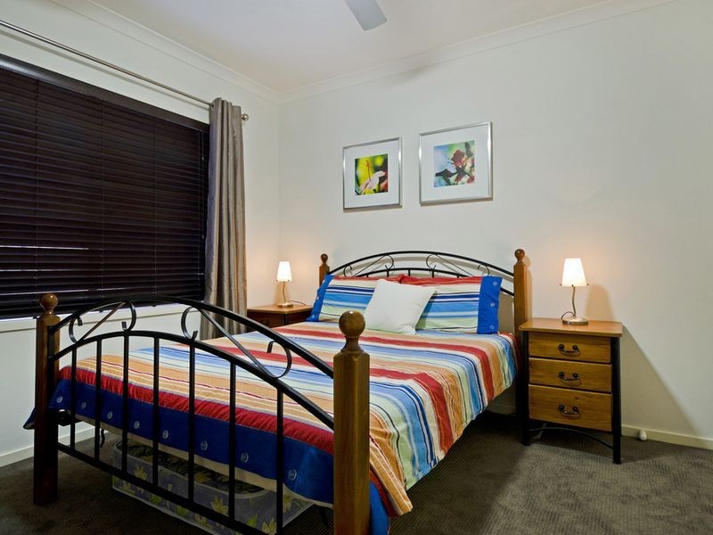 18 Greenview Drive, Upper Coomera QLD 4209