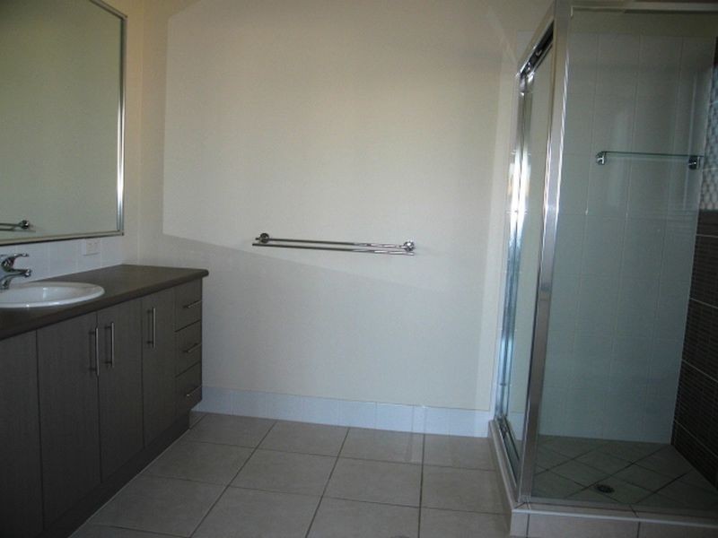 6 Infinity Court, Coomera Waters QLD 4209