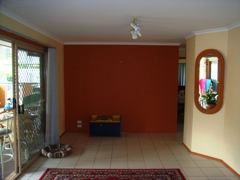 4 Gosford Court, Helensvale QLD 4212