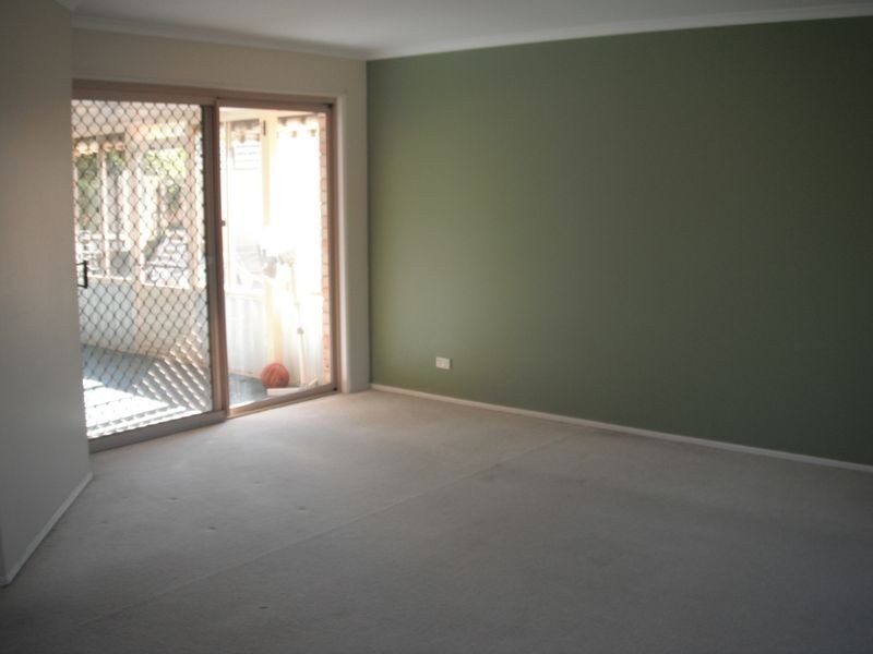 42 Bexley Court, Helensvale QLD 4212