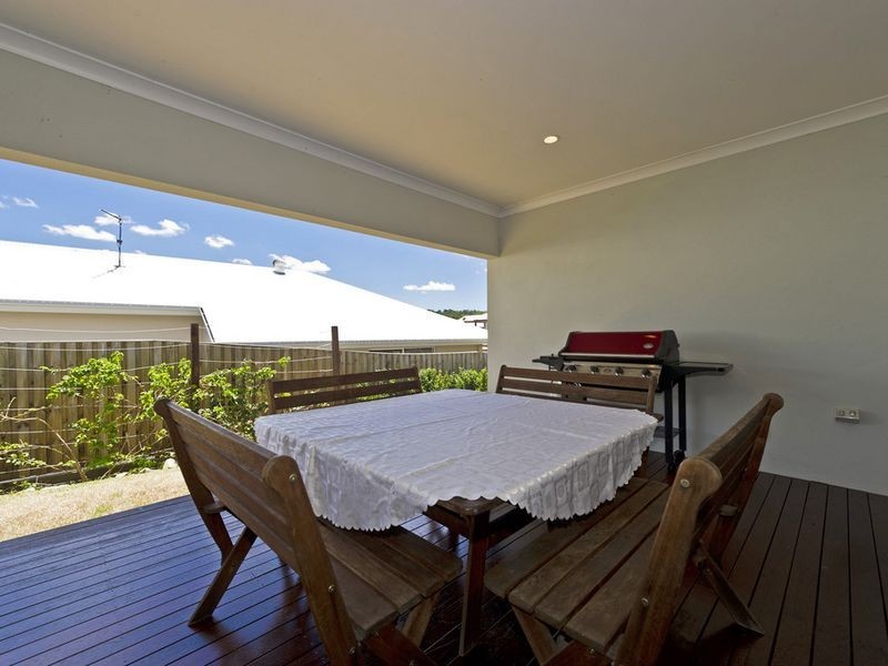 15 Garawarra Crescent, Upper Coomera QLD 4209