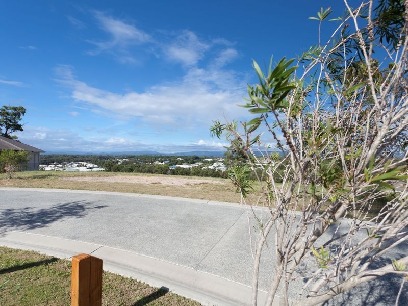 9 Saltash Court, Coomera Waters QLD 4209