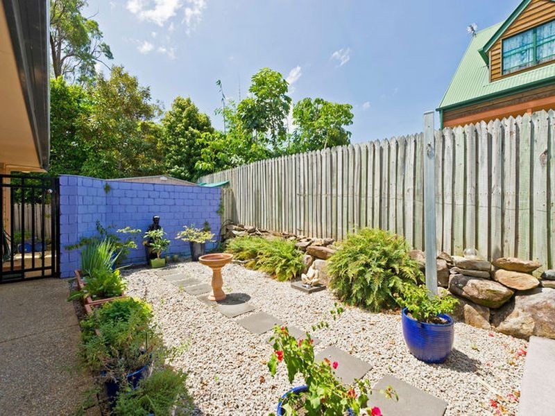 5 Emerson Way, Oxenford QLD 4210