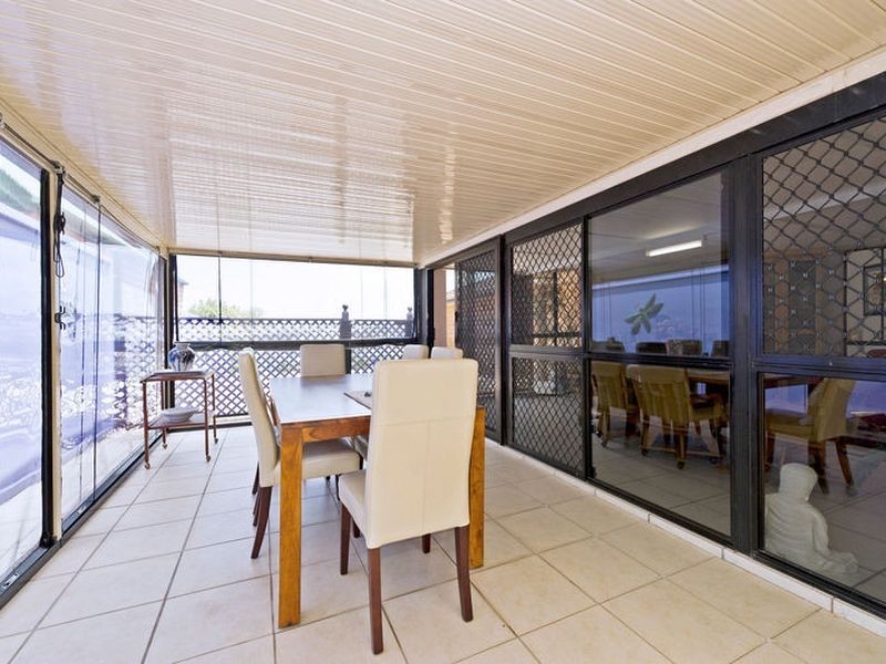 5 Emerson Way, Oxenford QLD 4210