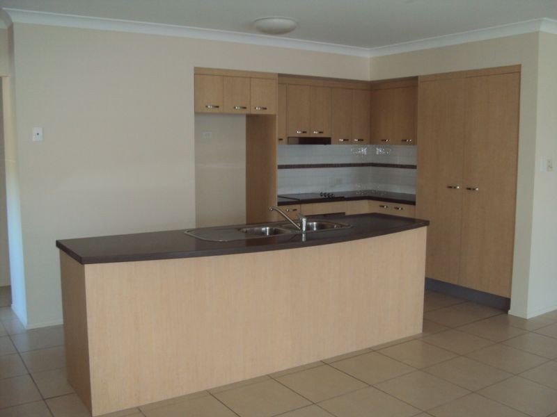 7 Candlebark Circuit, Upper Coomera QLD 4209