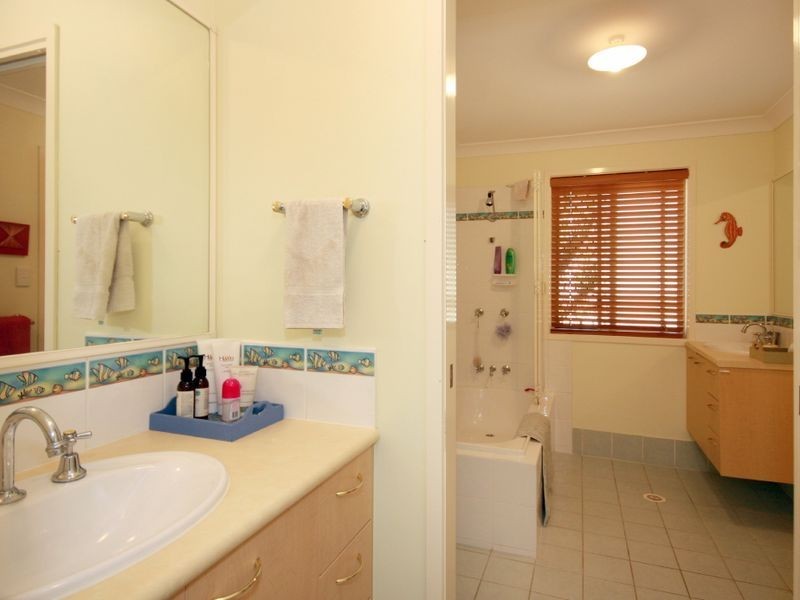 37 Shane Road, Willow Vale QLD 4209