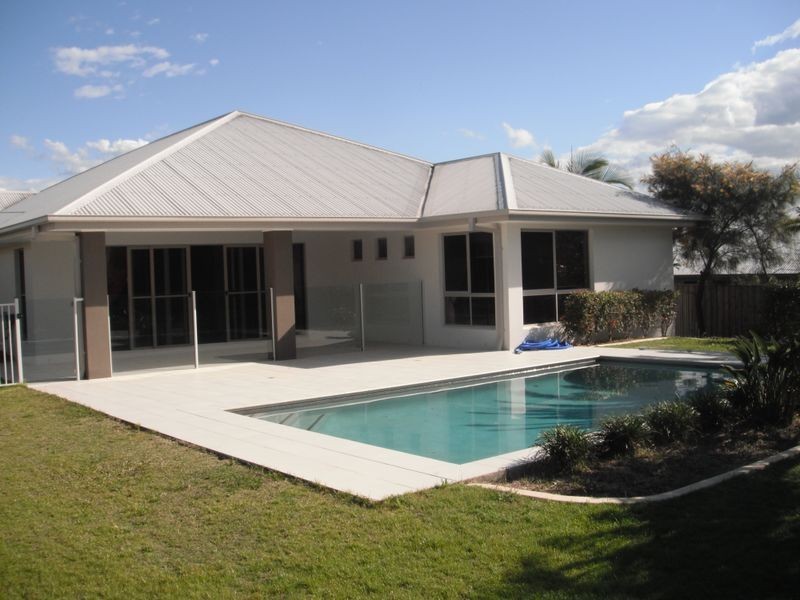 9 Ragamuffin Drive, Coomera Waters QLD 4209