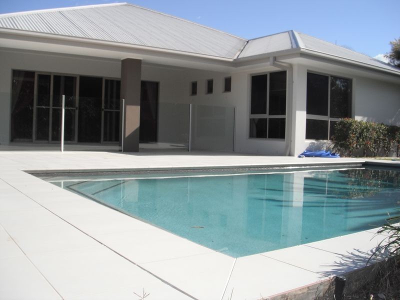 9 Ragamuffin Drive, Coomera Waters QLD 4209