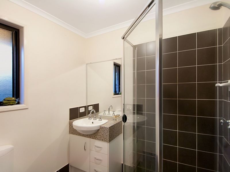 8 Ansett Way, Upper Coomera QLD 4209