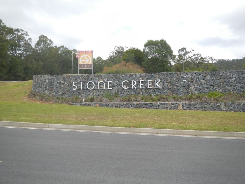 8 Yarrayne Valley Drive, Upper Coomera QLD 4209