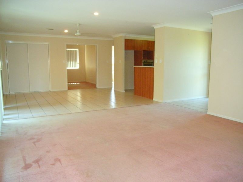 2 College Close, Upper Coomera QLD 4209