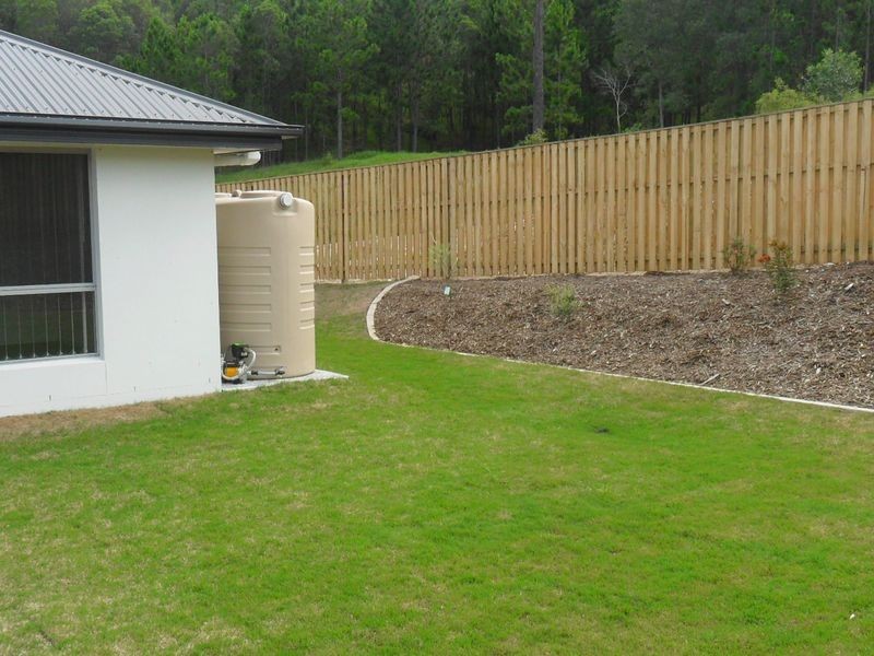 11 Morning Sun Ct, Maudsland QLD 4210