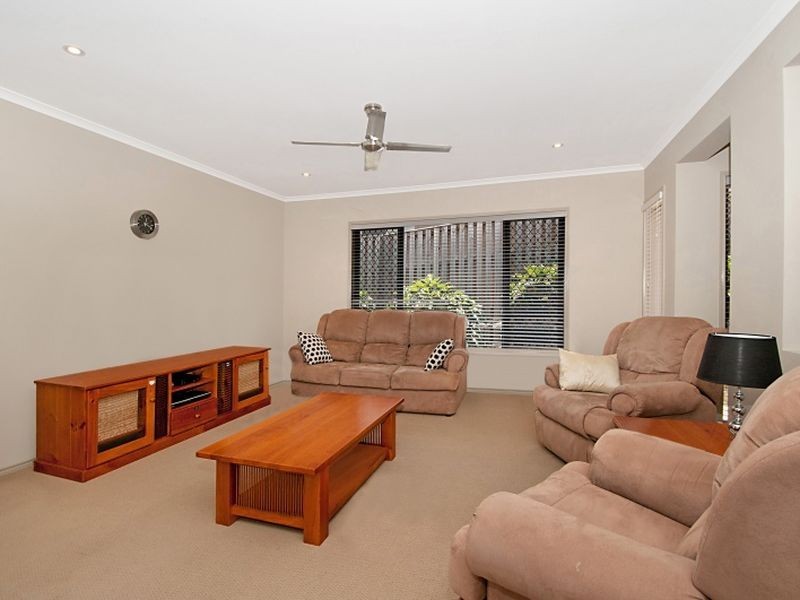 20 Starush Court, Upper Coomera QLD 4209