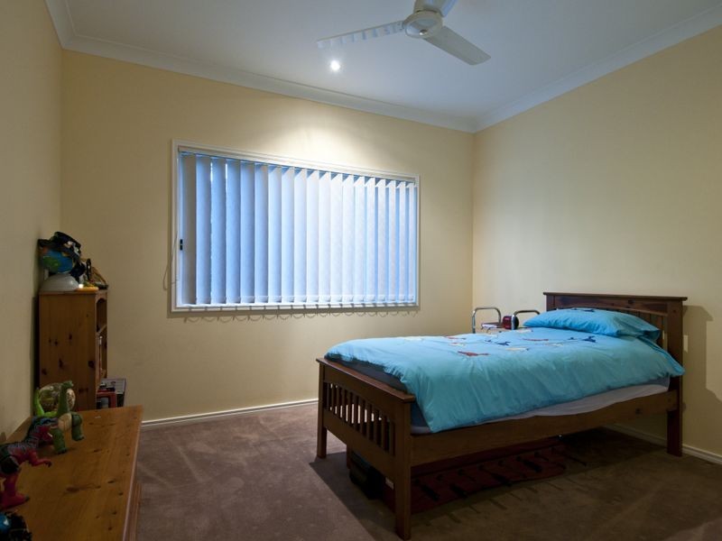 6 Katinka Circuit, Coomera Waters QLD 4209