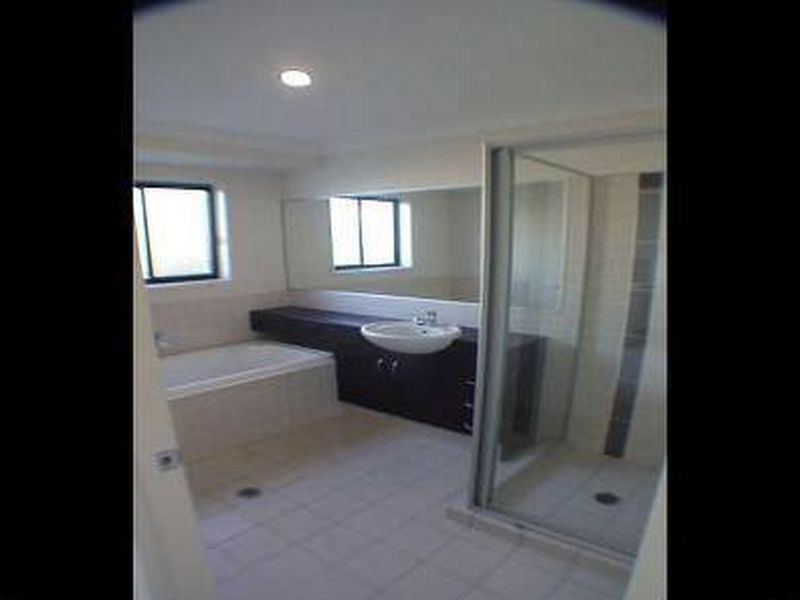 100 Treeline Circuit, Upper Coomera QLD 4209