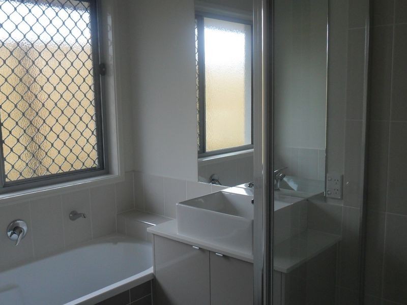 6 Tribulation Crescent, Coomera QLD 4209