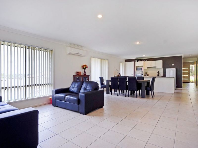 16 Habitat Way, Pimpama QLD 4209