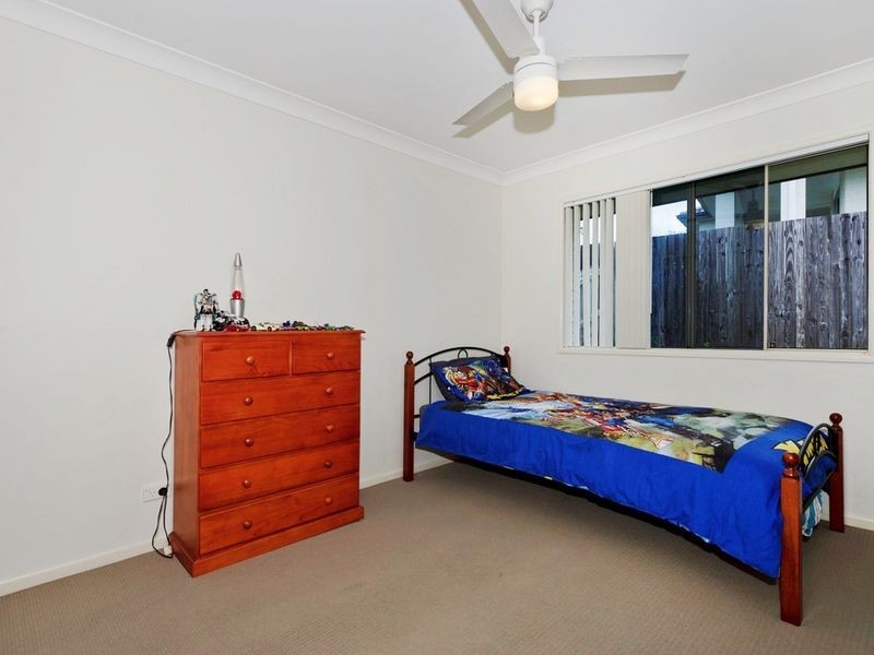 16 Habitat Way, Pimpama QLD 4209