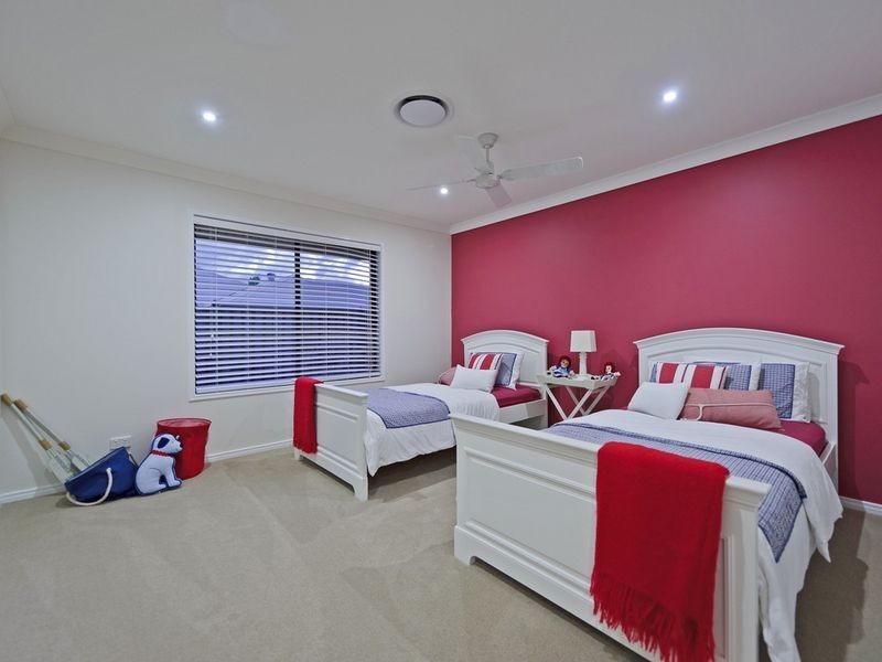 13 Rainbow Circuit, Coomera Waters QLD 4209