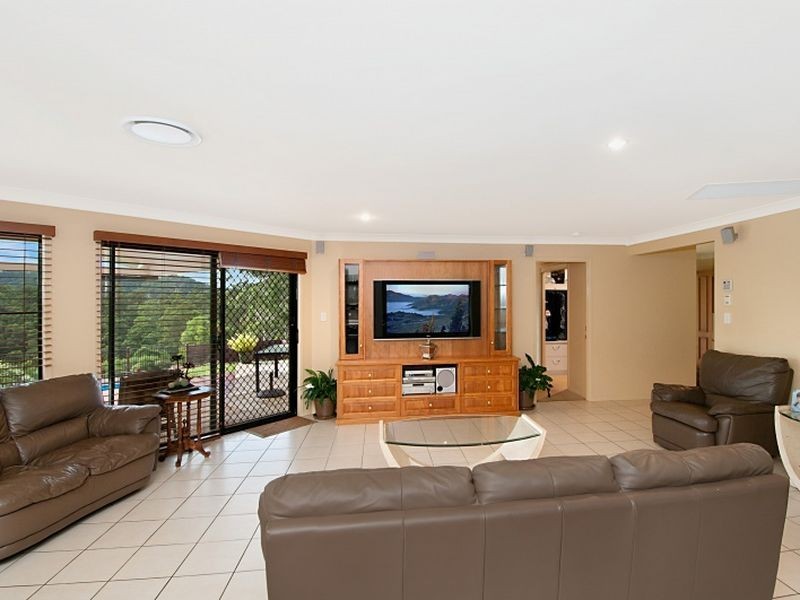 57 Walter Court, Wongawallan QLD 4210