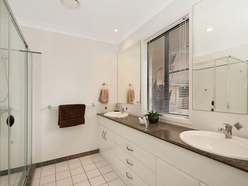 57 Walter Court, Wongawallan QLD 4210