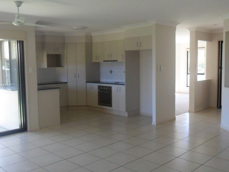 21 Cranberrie Crescent, Pimpama QLD 4209