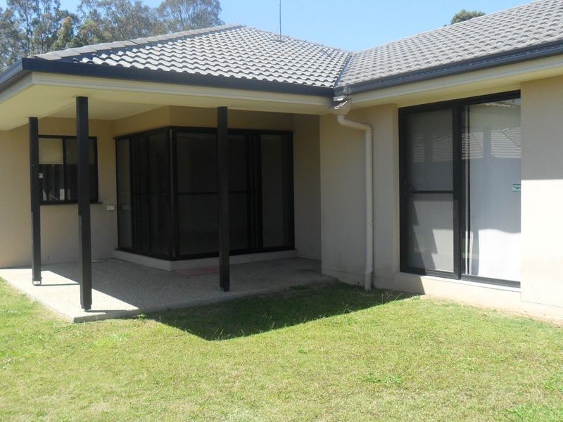 21 Cranberrie Crescent, Pimpama QLD 4209
