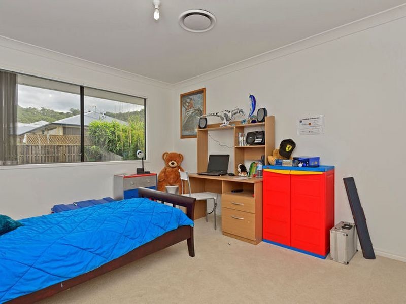 4 Greenview Drive, Upper Coomera QLD 4209